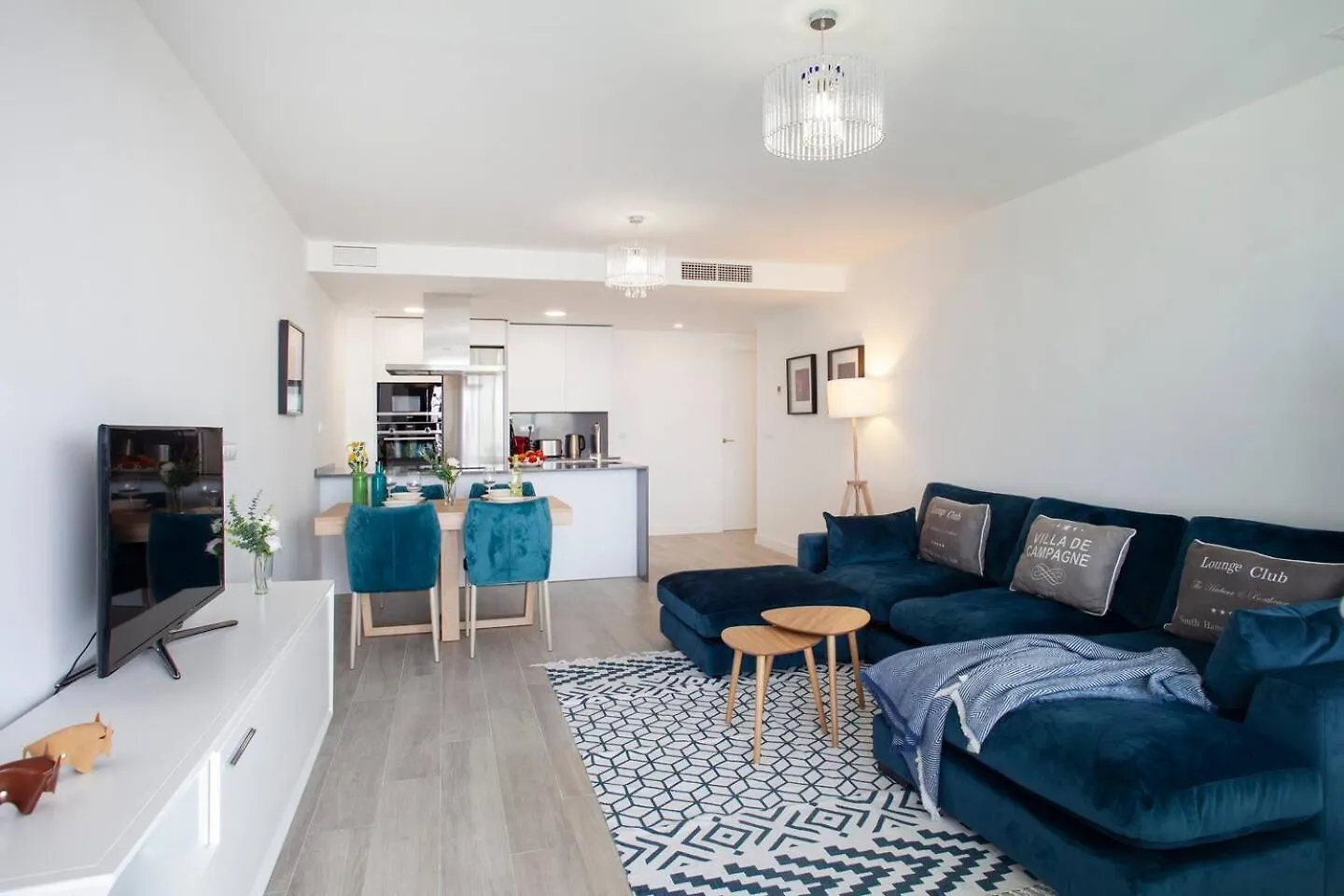 Modern New Apartment In Mijas